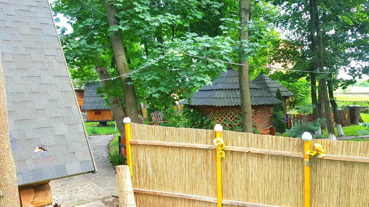 Мини-отель Kozatskiy Dvir Стрый-10